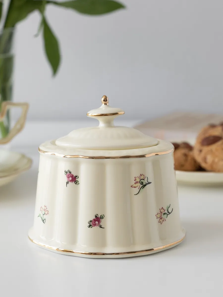 Сахарница с крышкой керамическая