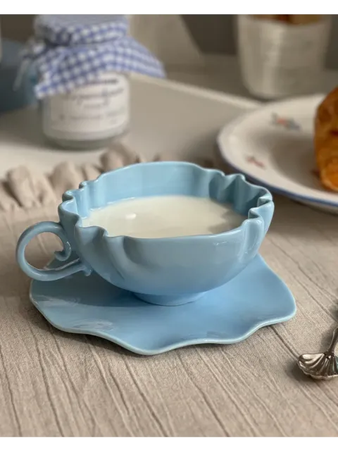 Чайная пара, кружка с блюдцем, кружка