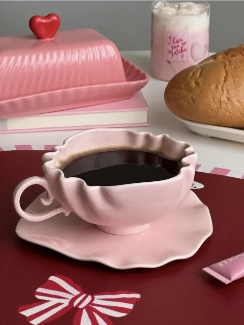 Чайная пара, кружка с блюдцем, кружка