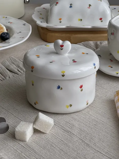 Сахарница с крышкой керамическая